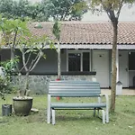 Hotel Puri Tomat