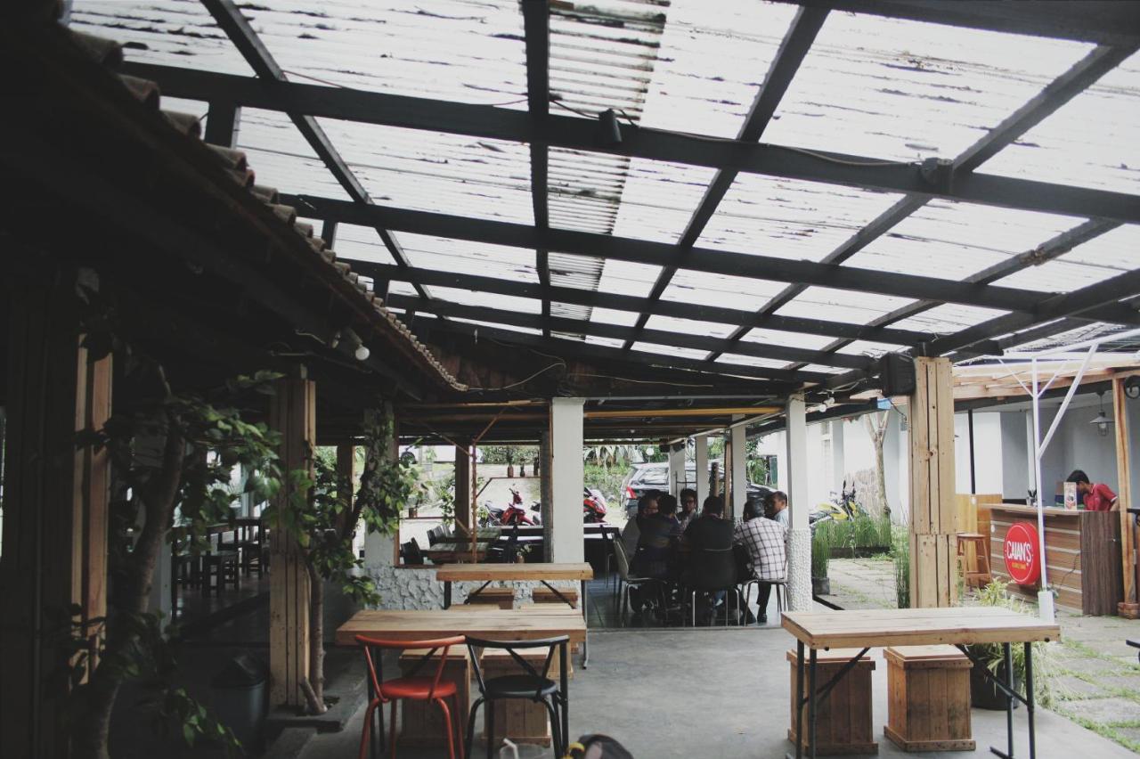 Hotel Puri Tomat Bandung